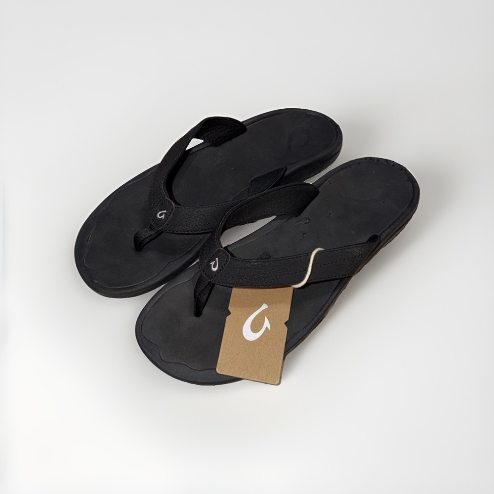 OluKai Ohana Black Leather Flip Flops Thong Sandals Women's Size 12 NWT Flawed
